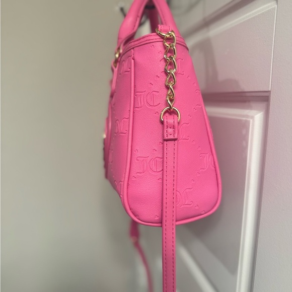 Juicy CoutureONLY YOU N ME HEART CROSSBODY 💘 - Picture 3 of 6